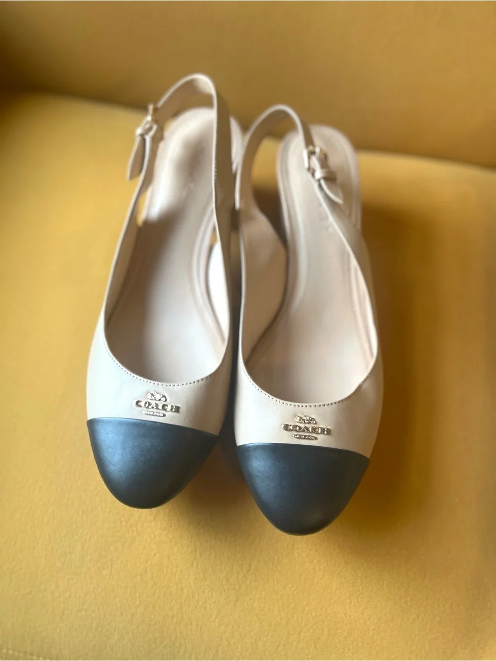 Coach Cream & Black Slingback Heels – Size 9.5 – Elegant & Classic